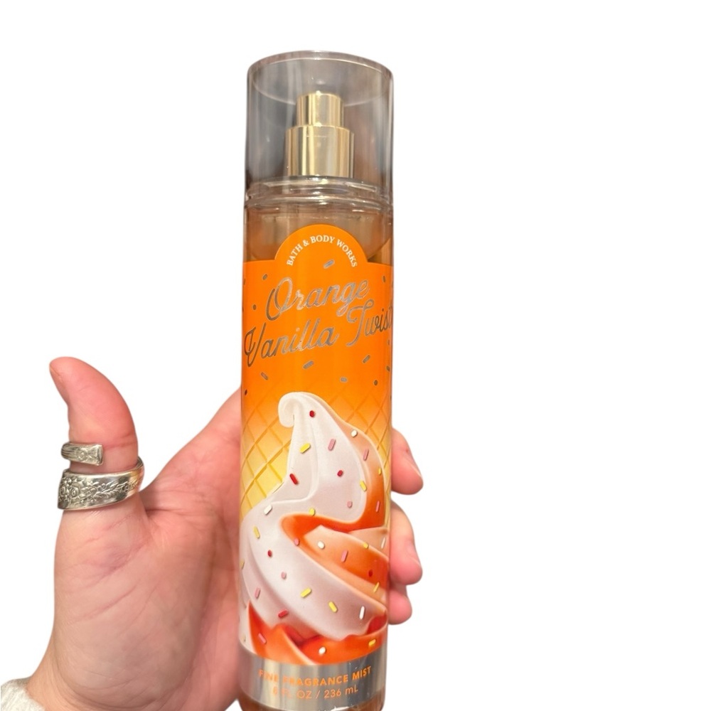 Bath and Body Works Retired Orange Vanilla Twist Body Mist